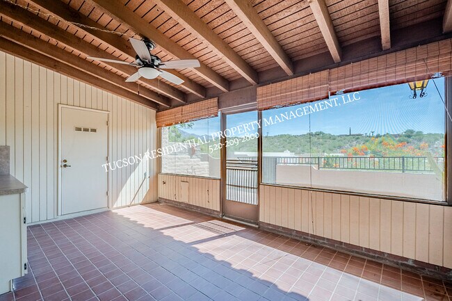Building Photo - 5084 N Camino Del Lazo