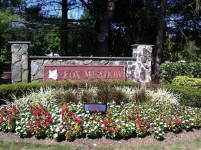 Building Photo - 214 Manahan Ct