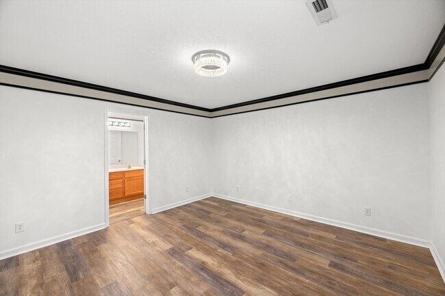 Building Photo - 5034 Cates Bend Way