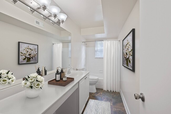 Floorplan - Indian Creek Apartments and Townhomes