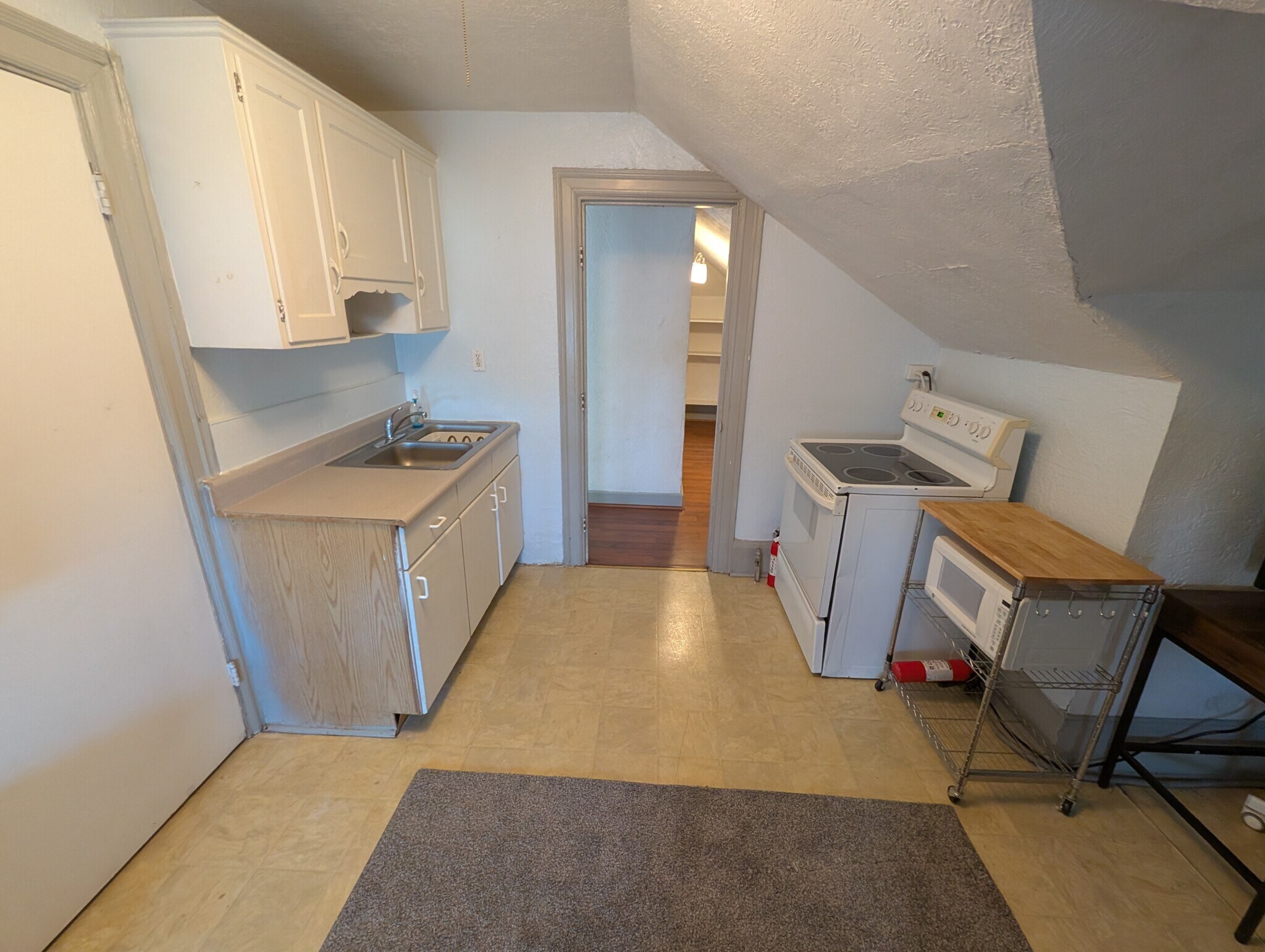 Building Photo - 3404 Baltimore Ave