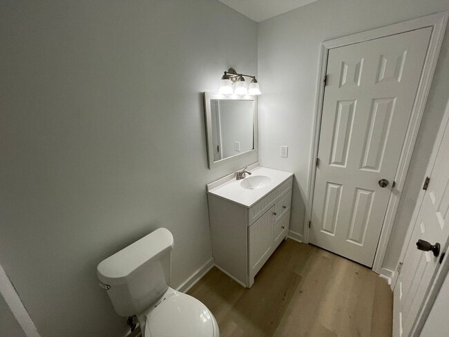 Building Photo - 1422 Stratton Pl Dr