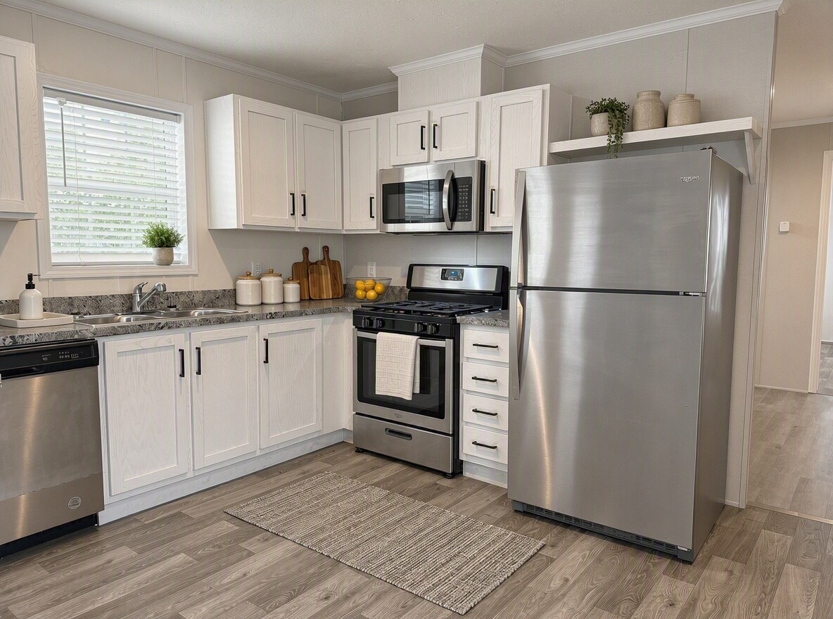 Building Photo - 1306 Scenic Dr