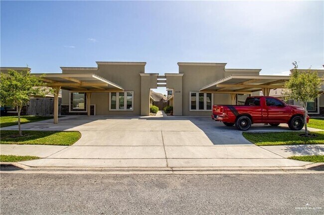Building Photo - 13 Taxco Ct