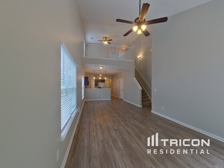 Building Photo - 239 Ridge Terrace Ln