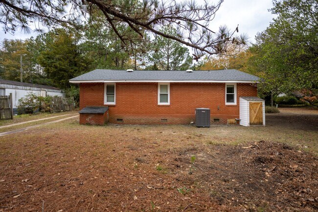 Building Photo - Welcome to this Newly Remodeled Home in a Stellar Location