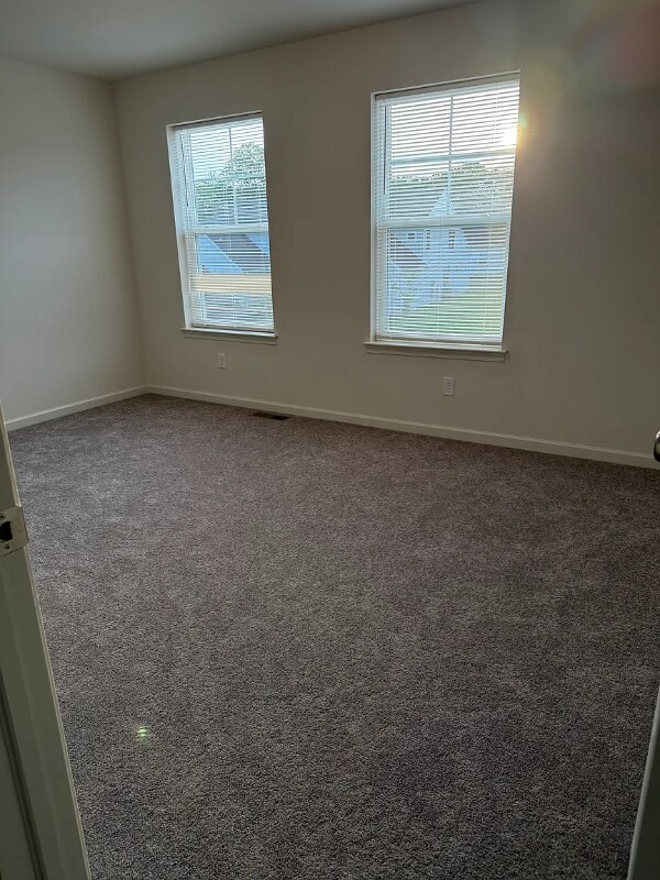 Building Photo - 83 Long Bnd Dr