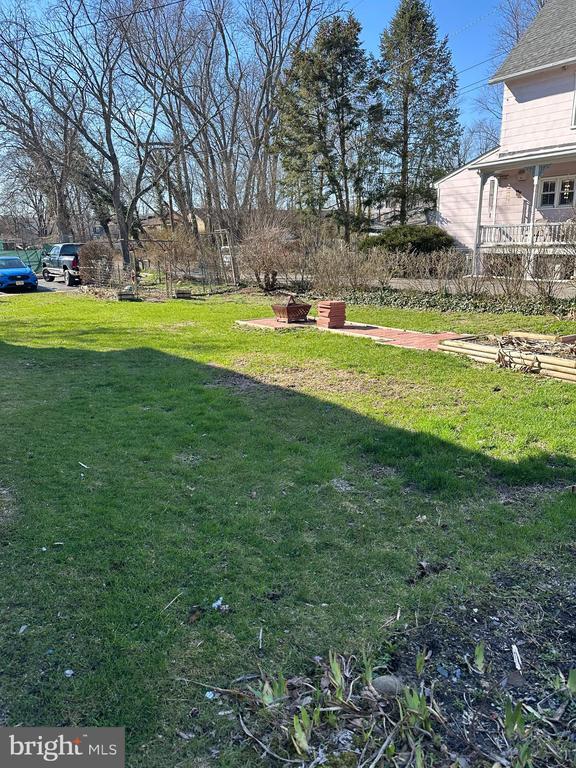 Building Photo - 22 Bispham St