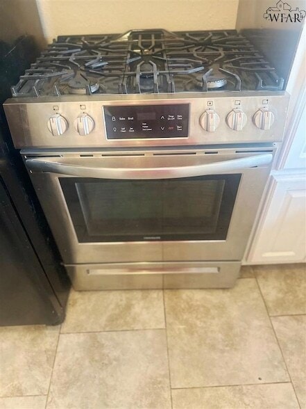 Building Photo - 5119 Parklane Dr