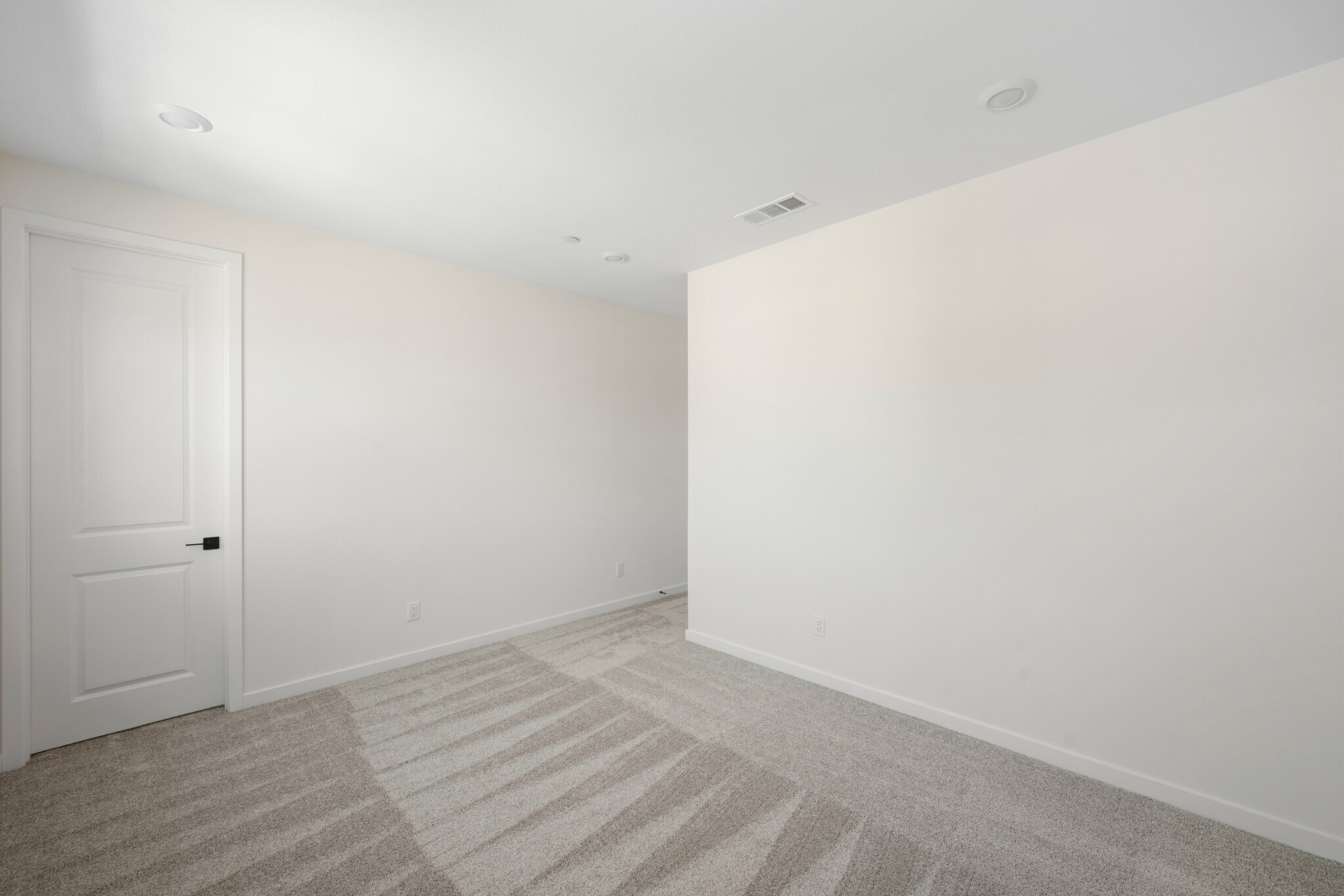 Building Photo - 23724 Wilcox Dr