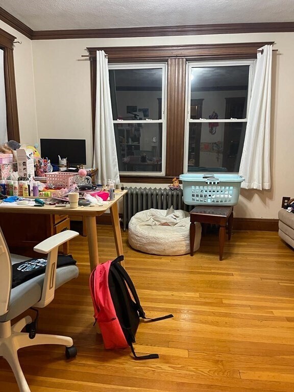 Building Photo - 53 Westmount Ave