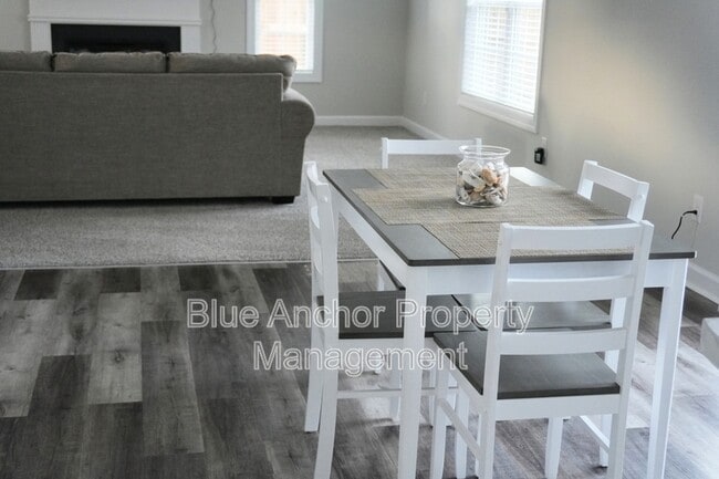 Building Photo - 206 Browns Ferry Rd