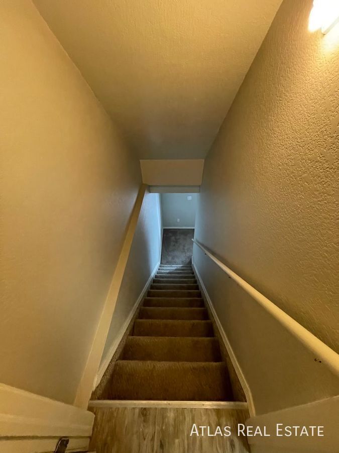 Building Photo - 5045 Sweetgrass Ln