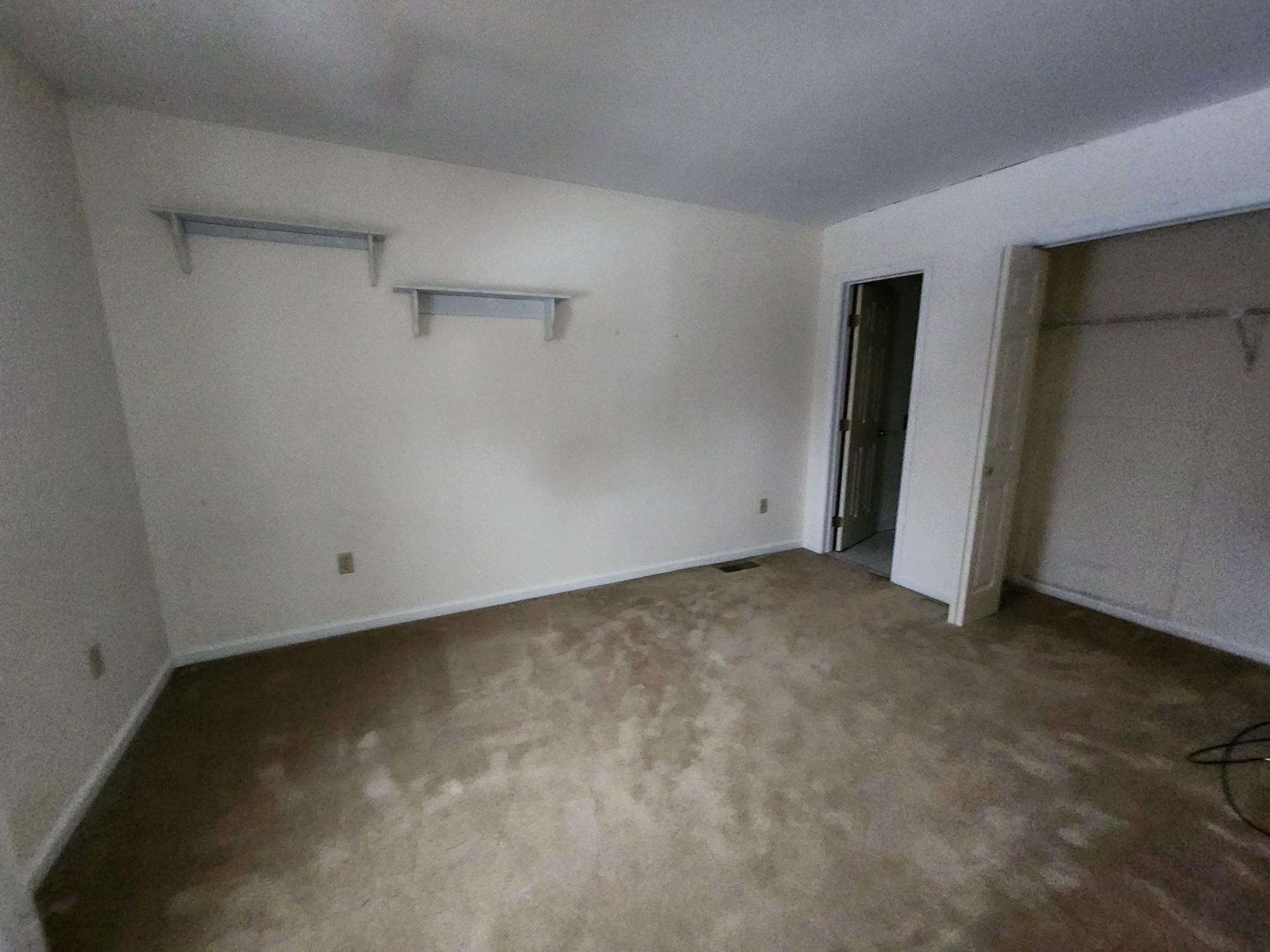 Building Photo - 41 Ledgewood Dr