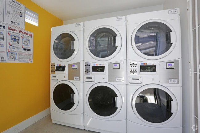 Laundry - Willow Glen Apartments
