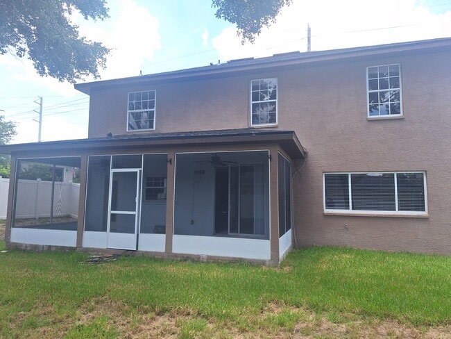 Building Photo - VA-VA ROOM! 5 BR  Home in Debary Country C...