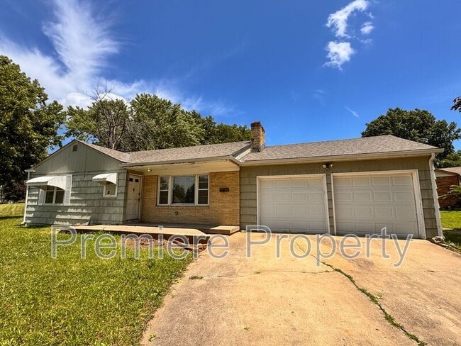 Primary Photo - 4433 Sterling Ave