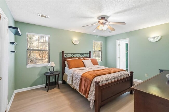 Building Photo - 1501 Colt Ridge Ln SE