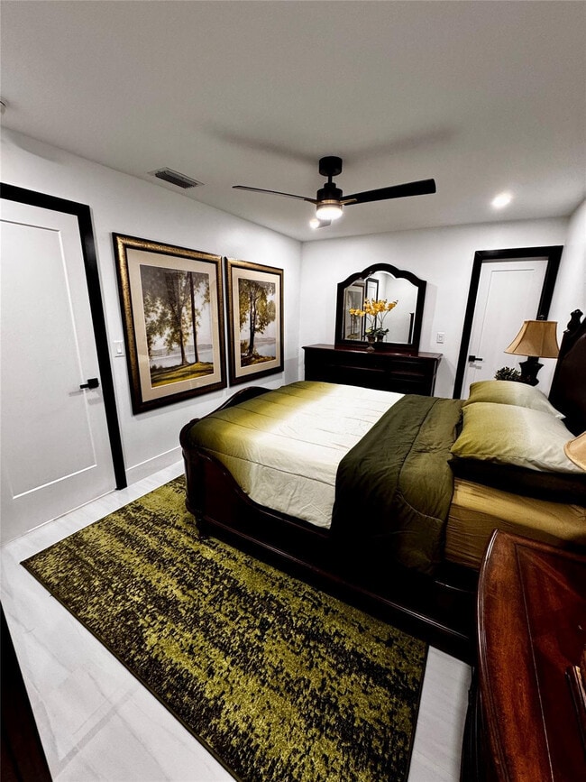 Building Photo - 4101 NW 10th St