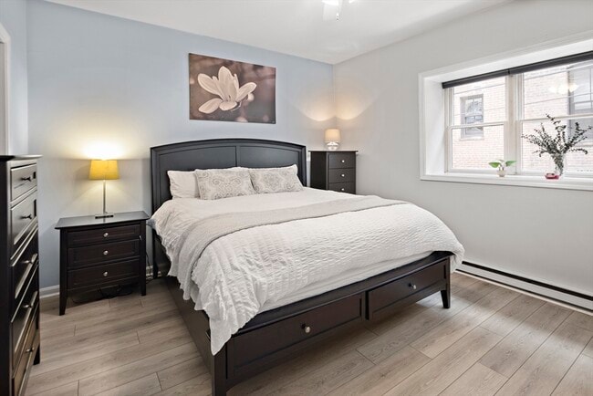 Building Photo - 41 Warren Ave