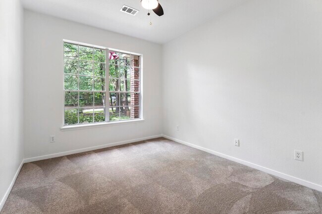 Building Photo - 54 Legend Mill Ct