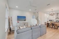 Building Photo - 223 E Lakeshore Dr