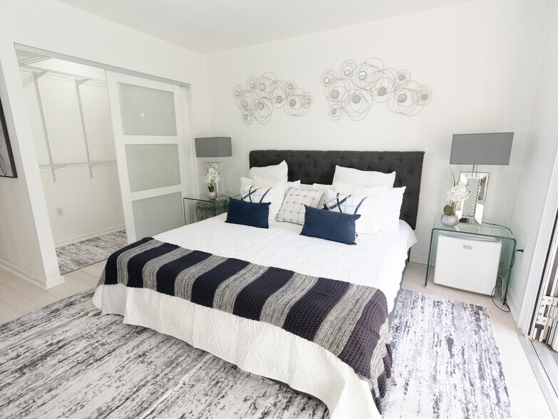 Master suite #1 - 88 King St