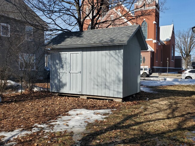 Building Photo - 112 W Marshall St