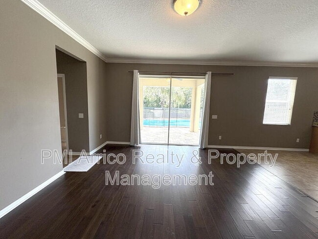 Building Photo - 5822 Tulip Flower Dr