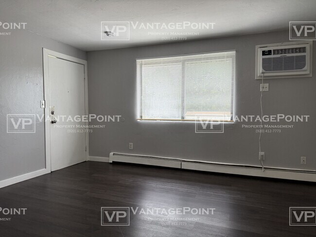 Building Photo - 2210 Imperial Ln