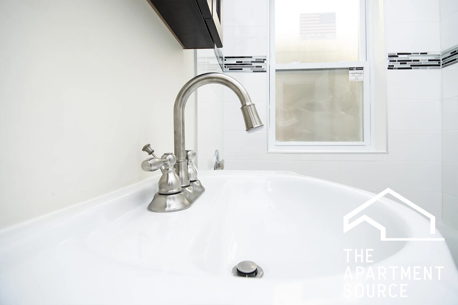 Building Photo - 327 Kedzie St