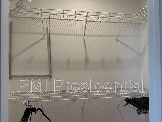 Building Photo - 1318 N 34th St