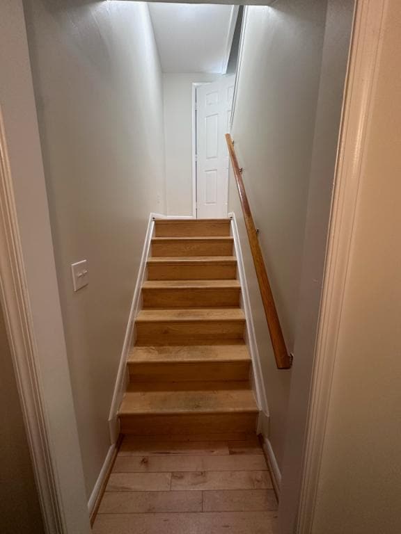 Building Photo - 690 San Gabriel Rd