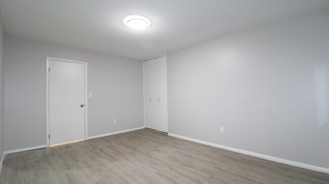 Building Photo - 139 Litchfield Pines Dr