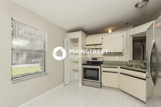 Building Photo - 3 Bedroom Pet-Friendly Home in Palm Bay, FL with Main Street Renewal
