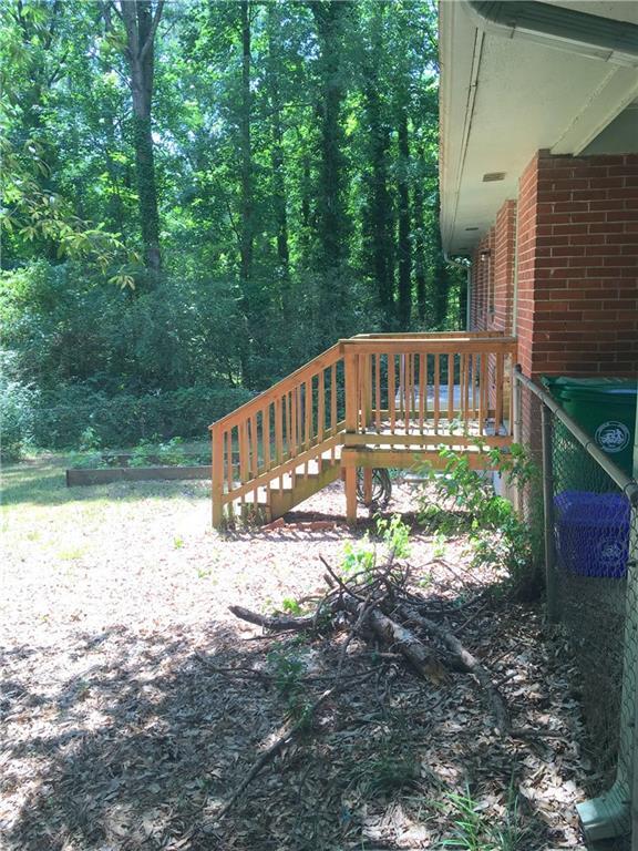 Building Photo - 2676 Woodridge Dr