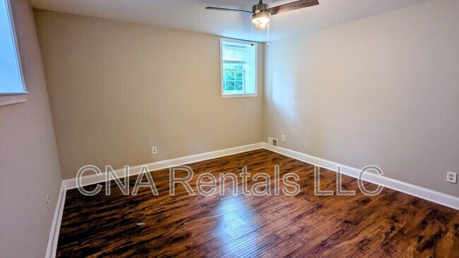 Building Photo - 631 Blackhawk Cir