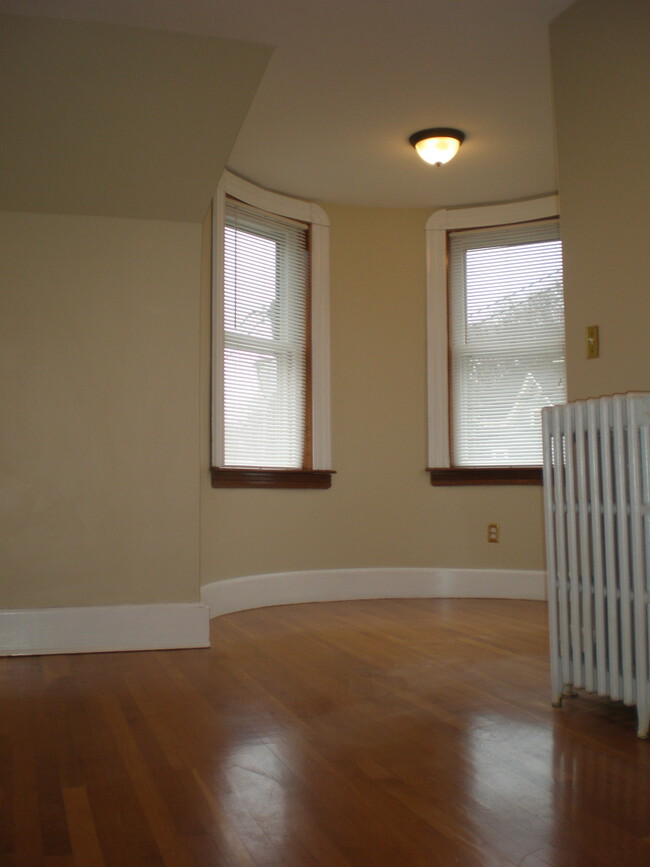 Bedroom 1 - 351 Essex St