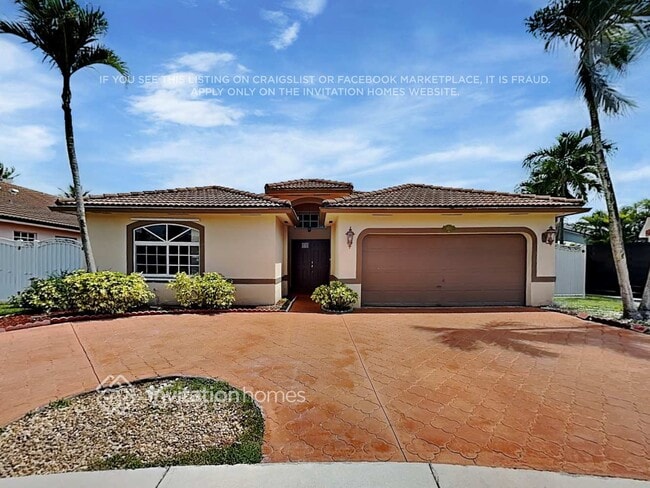 Building Photo - 9155 SW 166th Pl