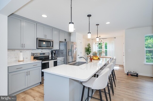 Building Photo - 64 Tate Manor Dr