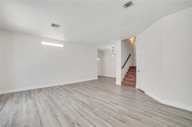 Building Photo - 2304 Chatfield Dr