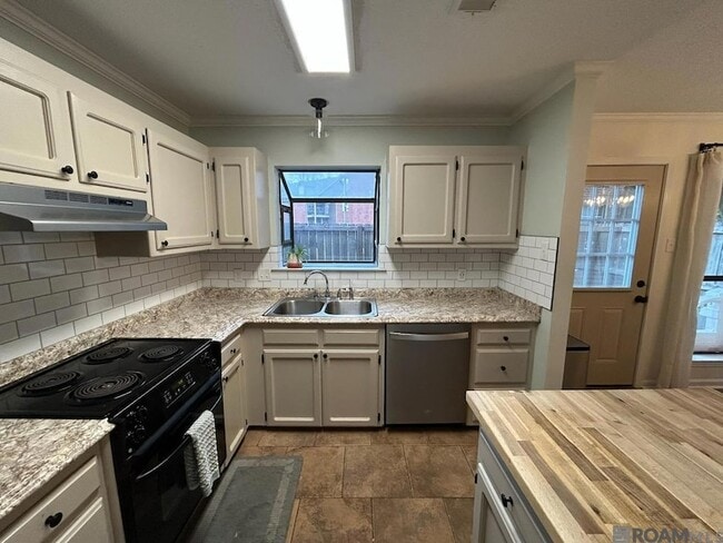 Building Photo - 929 Ridgepoint Ct