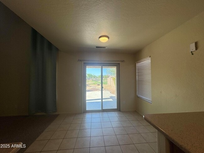 Building Photo - 25184 W Cranston Ln