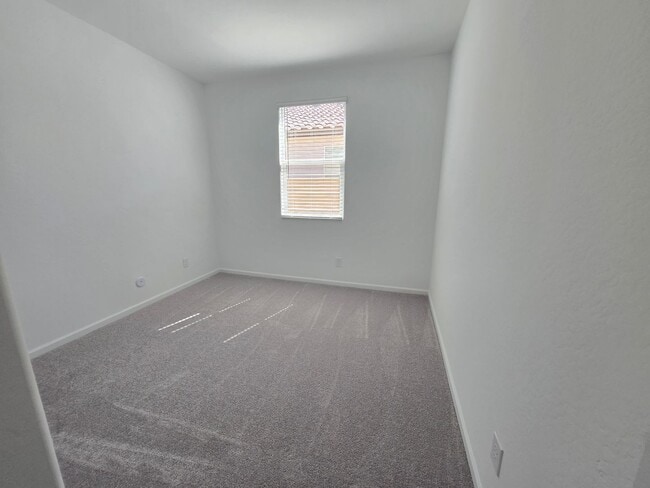 Building Photo - 3 Bedroom 2 Bathroom BELLA VISTA FARMS PREMIER Home