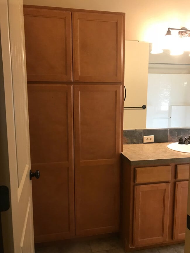 Building Photo - Beautiful home in Eagles Shadowridge subdivision