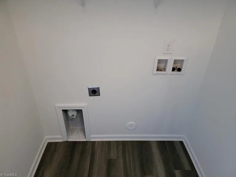 Building Photo - 5580 Farm House Trail