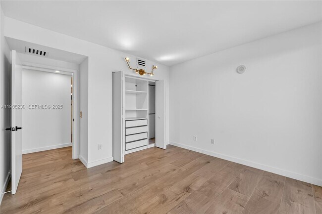 Building Photo - 4250 Biscayne Blvd