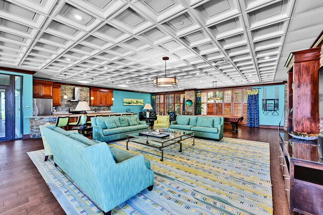 Building Photo - 3020 NE 32nd Ave