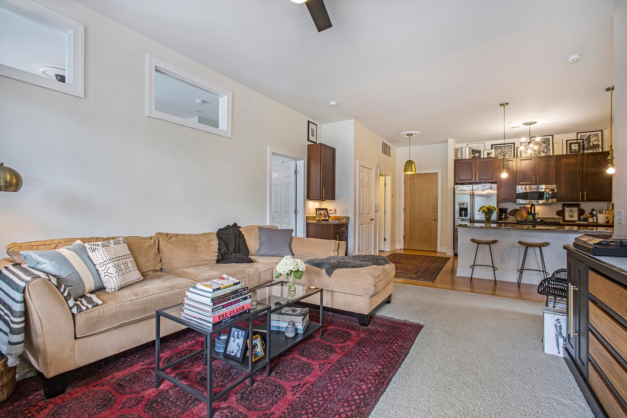 Living Room 3 - 430 Union Ave NE