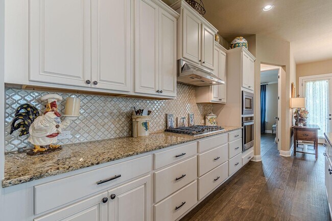 Building Photo - 115 Laughing Pear Cv